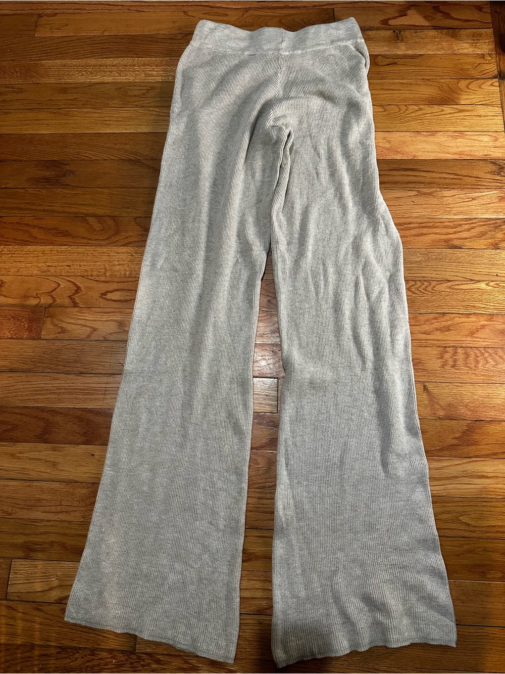 Cyrus Beige Knit Pants Flare 34” Inseam Minimalist Travel Elastic Waist XS - Picture 5 of 6